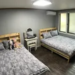 Twins Guesthouse 2